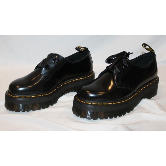 Dr. Martens Shoes - Dr. Martens Women’s Holly Black Oxford  Size 9 Satin Ribbon Lace NEW!